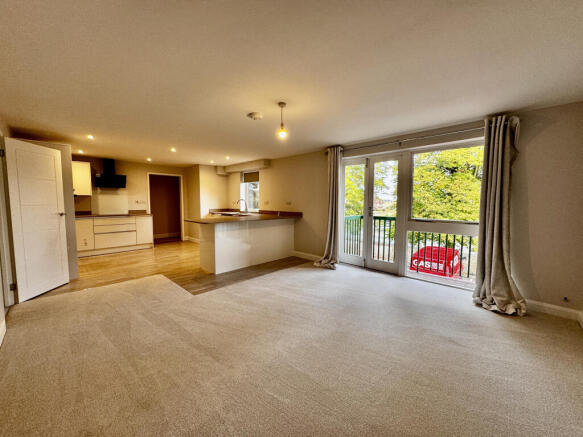 20250923_074537379_iOS