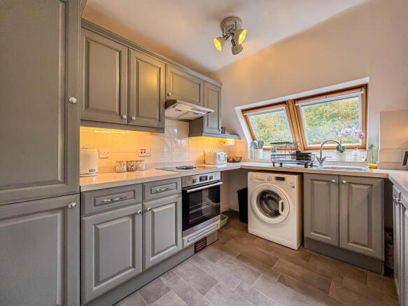 20251007_121039668_iOS_edited