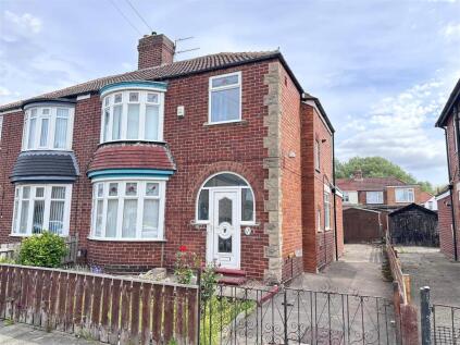 Weston Crescent, Norton, TS20 2HU