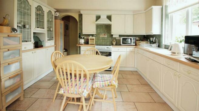 Kitchen/Dining Room