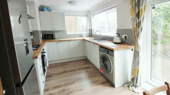 Kitchen/Dining Room