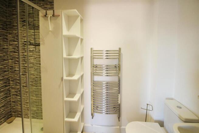 En Suite Shower Room
