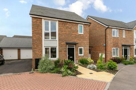 Dancy Road, Copthorne, Crawley, West Sussex, RH10