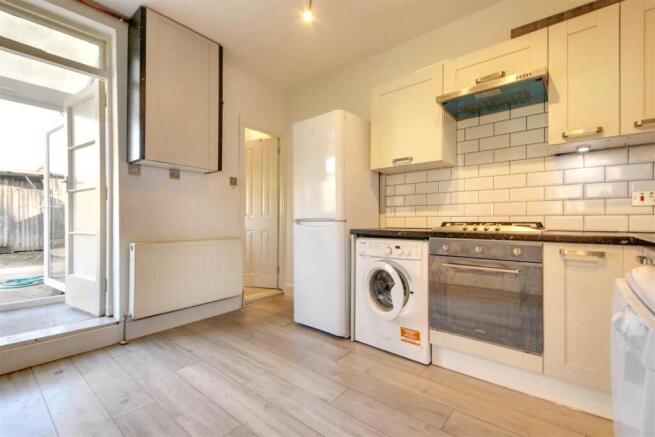 Kitchen.jpg