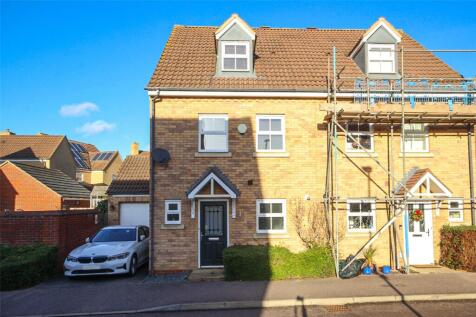 Langlands Road, Bedford, Bedfordshire, MK41