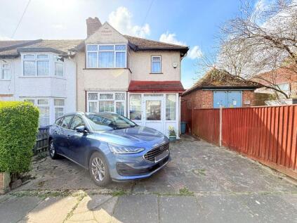 Avon Road, Greenford