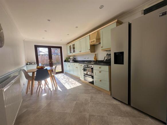Kitchen/Breakfast Room