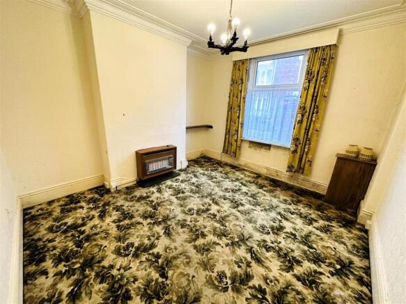 Dining Room.jpg