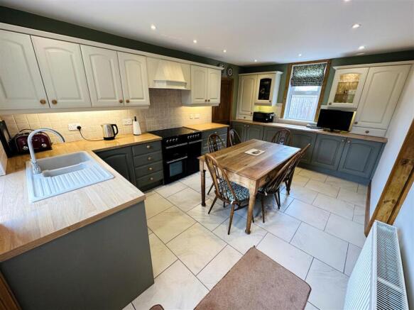 Kitchen Diner