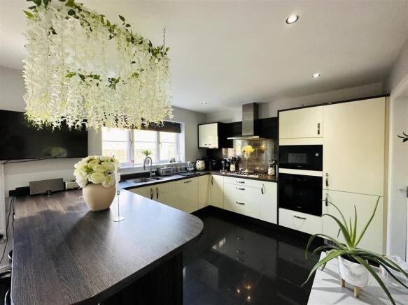 Kitchen Diner