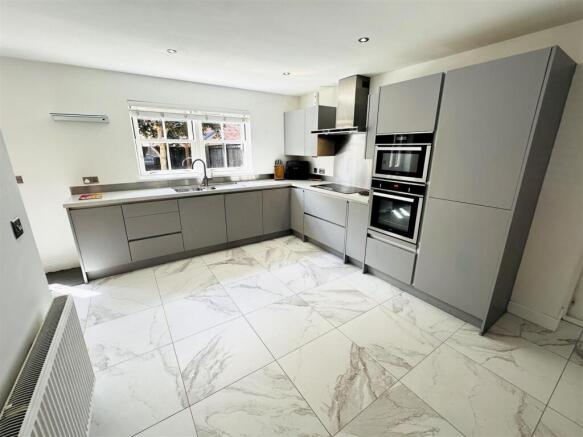 Kitchen Diner