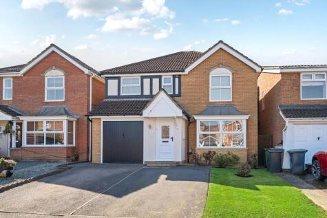 Eisenhower Road, Shefford, SG17