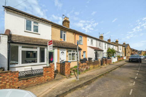 Kingston upon Thames - 3 bedroom end of terrace house for sale