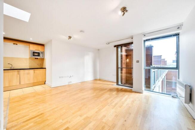 Living Room/Kitchen