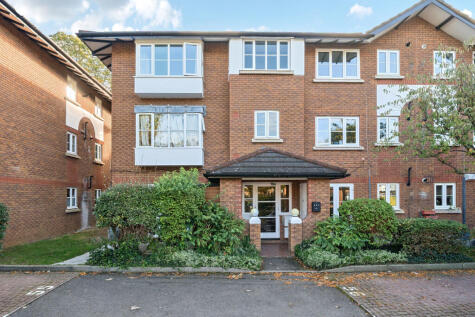 Kingsworthy Close, Kingston Upon Thames, KT1
