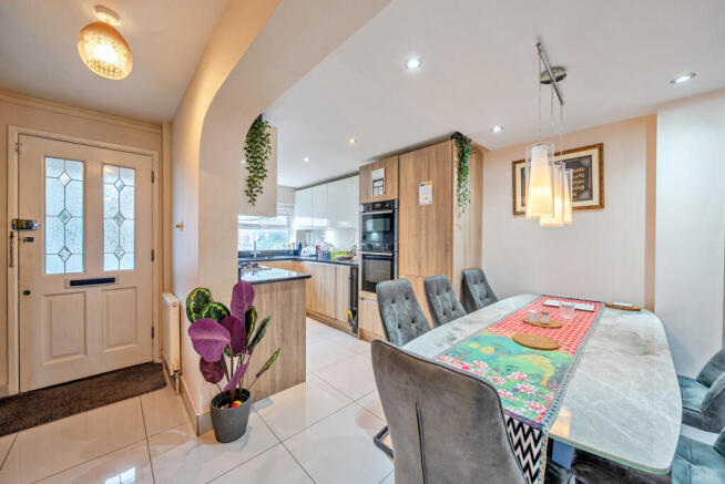 Kitchen/Dining Room