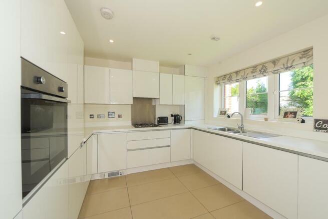 (Rightmove) 3.jpg
