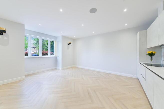 CHARTHAM HOUSE,FLAT  (1).jpg