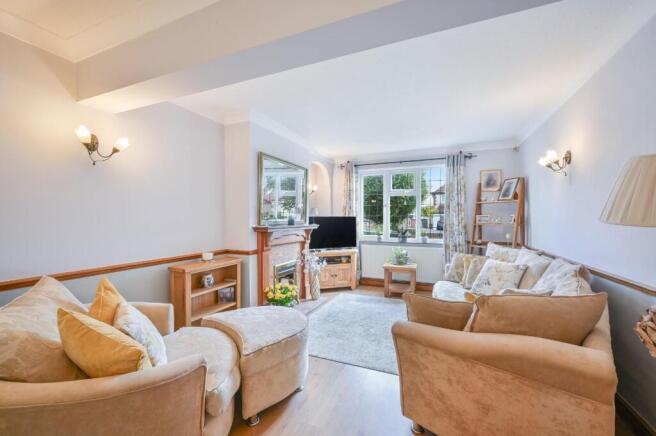 CHIPSTEAD WAY,  (4).jpg