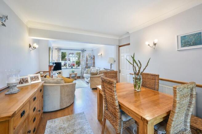 CHIPSTEAD WAY,  (8).jpg