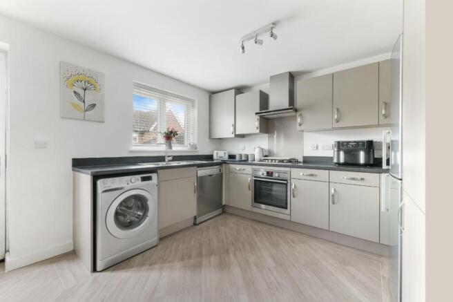 PRESTON MANOR ROAD (20).jpg