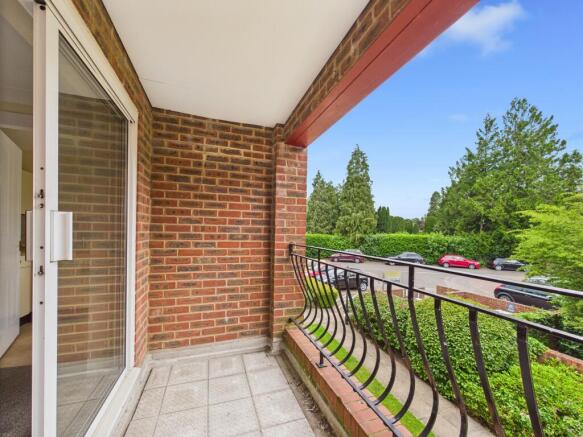 BALCONY (2)