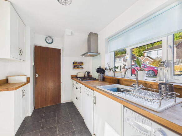 CAM02909G0-PR0508-STILL005