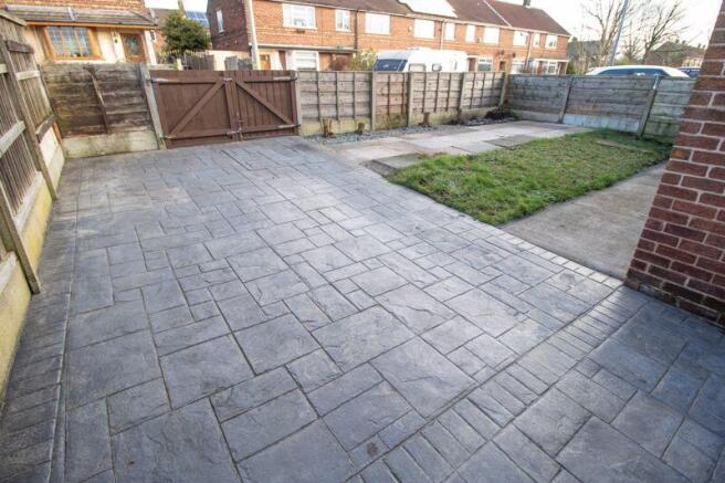 Front Garden and Gated Driveway