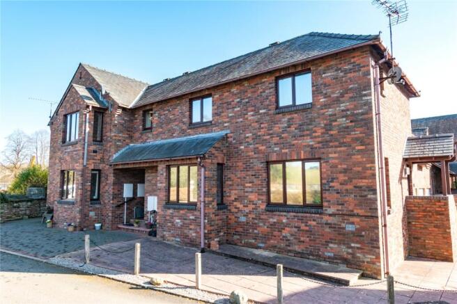 2 Holme Court