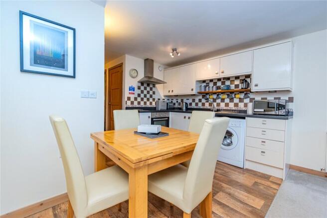 Kitchen Dining Area