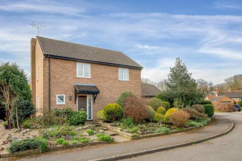 Walnut Close, Stretton