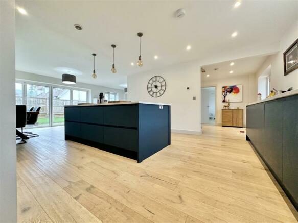 Kitchen/Family Room