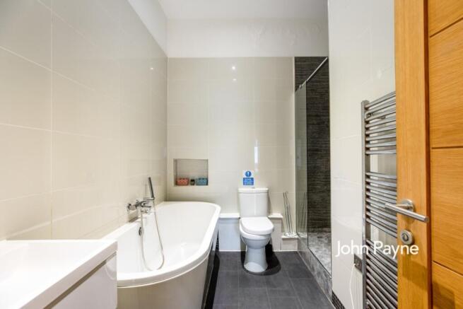 0be83168-a5ad-f01...