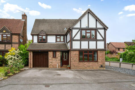 Reynolds Green, College Town