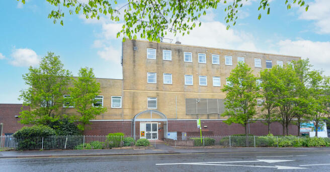Flat 7, 46 London...