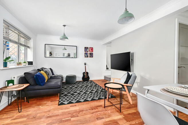 15 Shaftesbury Mo...