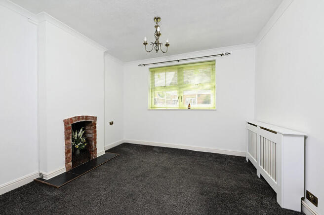 27 Lowlands Rd (5...