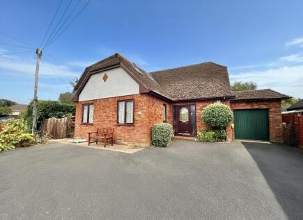 Chapel Road, Alphington, EX2