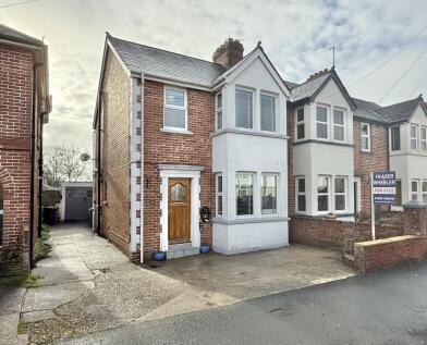 Maple Road, St Thomas, EX4