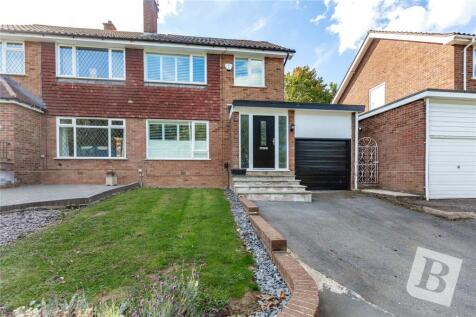 Longfields, Ongar, Essex, CM5