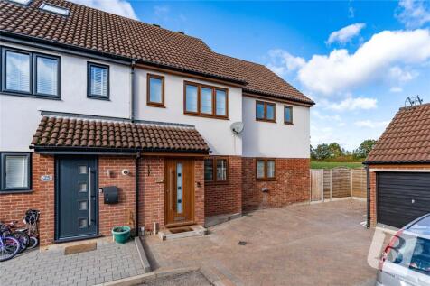 Fairbank Close, Ongar, Essex, CM5