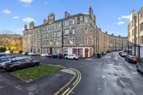 Waverley Park Terrace, Edinburgh, EH8