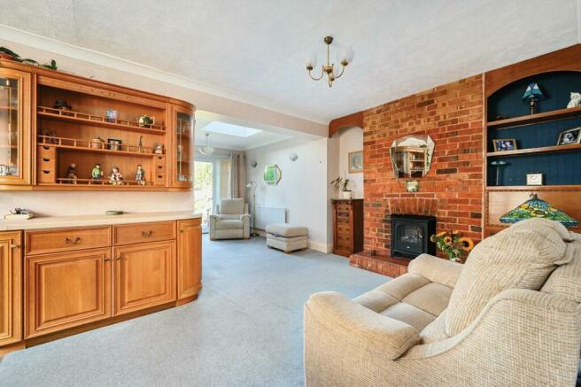 Kitchen Dining Area