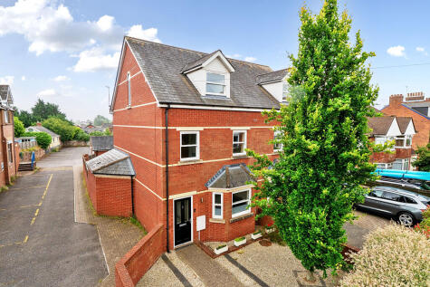 Elmside, Exeter, EX4 6LR