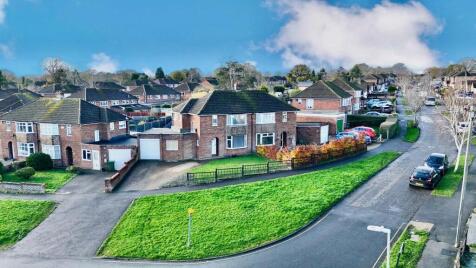 Compton Avenue, Tilehurst, Reading, RG31