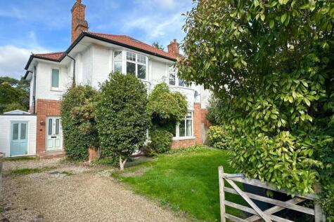 Bath Road, CAMBERLEY, GU15