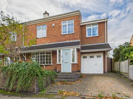 Lutterworth Road, Nuneaton, CV11