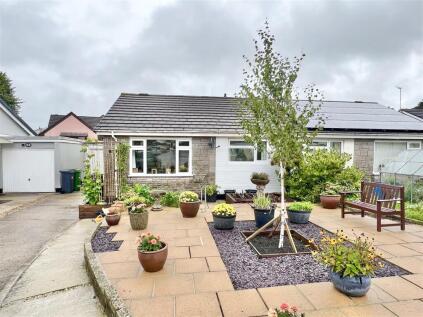 Willhayes Park, Axminster