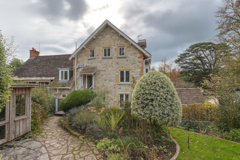 Trinity Hill Road, Axminster