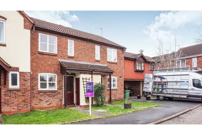 2 Bedroom Terraced House For Sale In Duck Meadow Worcester Wr4 Wr4